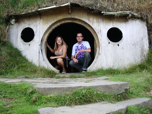 Jody and Amy in Bilbo Baggin's house