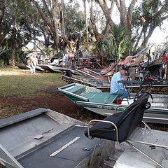 #photo #tagged to Team #Airboataddicts by and go #follow #airboataddict @keithnesselrotte Their #group out at #barwire off the #withlacoochee #river living this #airboatlife #riverlife it is #goodtimes get #outdoors go #ridetoslide the #airboat #blowboat