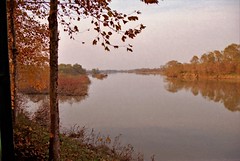 Axios River