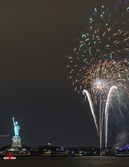 2016 New Year Eve Fireworks at Statue Of Liberty