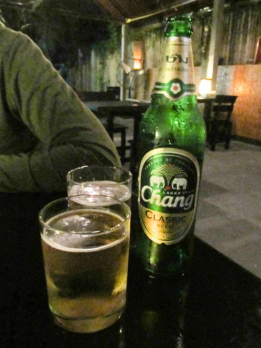 Chiang Rai: une bonne Chang Beer. Le mot "chang" signifie "éléphant" en thaï.