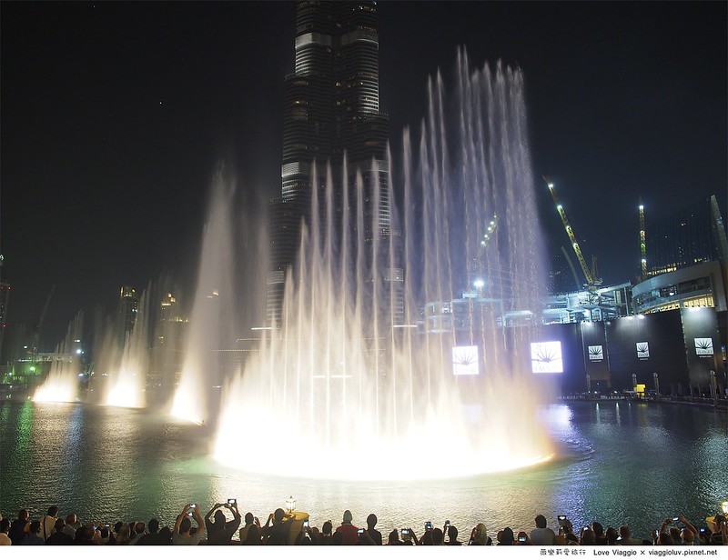 Dubai fountain,哈里發塔,杜拜,杜拜 噴泉,杜拜噴水池,杜拜噴泉,杜拜水舞,杜拜水舞時間,杜拜水舞間,杜拜購物中心,杜拜音樂噴泉,水族館,購物中心 @薇樂莉 - 旅行.生活.攝影