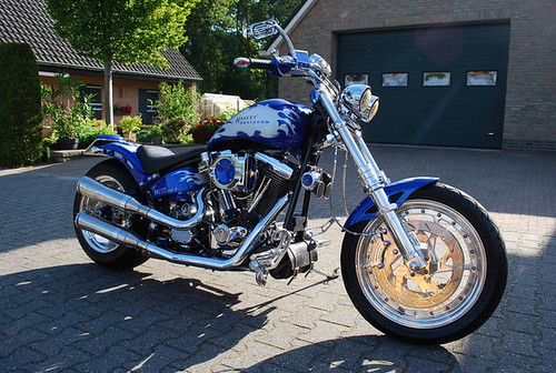 Harley Davidson - FXSTC Custom - 1988