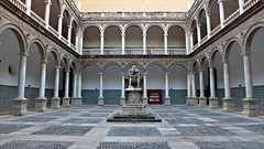 Casa del Patriarca de Valencia: Palacio - Iglesia - Museo