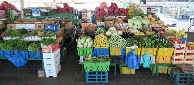 souk vegetables abu dhabi