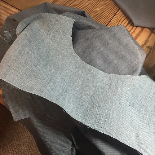 Bootstrap Blind Date Sew-Along: Semi-fitted Women's Blouse