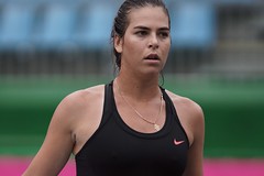 2015.09.18 Ajla Tomljanovic defeats Madison Brengle