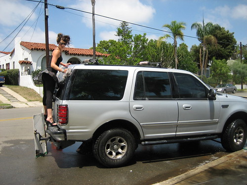 girls car wash