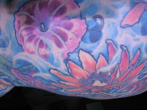 simple tattoos flower on shoulder Tattoo flowers small