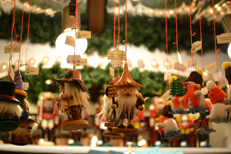 Christmas market in Stuttgart, Germany. Credit blankdots