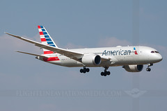 American Airlines Boeing 787-8 N800AN