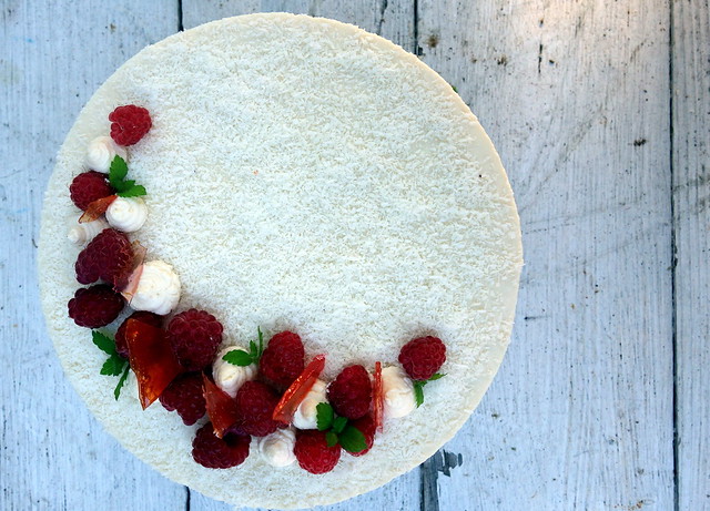 Raspberry & Coconut cheesecake
