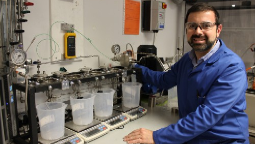 Davide Mattia教授研究多孔金属氧化物泡沫