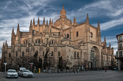 iglesias catedrales ermitas basilicas monasterios