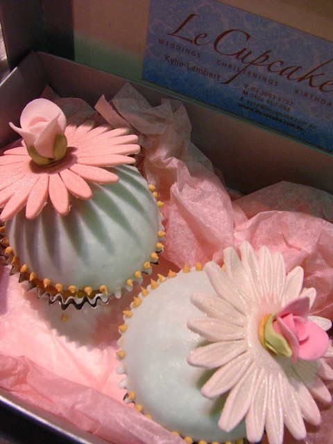 Domed Cupcakes with gerberas roses Update Feb