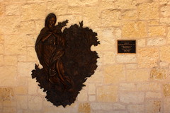 San Antonio - Downtown: San Fernando Cathedral Courtyard - Nuestra Señora de Las Flores