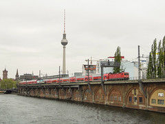 Trains - DB Regio 143
