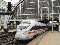 Trains - ÖBB 4011