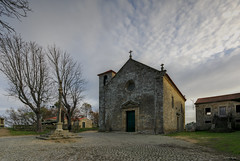 Monasterio de Longos Vales