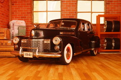 1941 Cadillac Fleetwood 1/24 diecast made by Danbury Mint