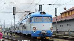 Railway-       Eisenbahn-      Železnice