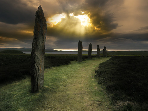 summer dark landscape evening scotland orkney cloudy vikings gaelic mystic ringofbrodgar ideerde