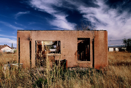 southwest abandoned nikon fuji slide slidefilm velvia 35mmfilm abandonedhouse ghosttown 100 24mm nikkor slides f5 naco abandonedbuilding fujivelvia ryanthomas nikonf5 fujivelvia100 nikkor24mm nikkor24mmf28 nacoarizona