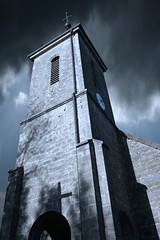 Une église dans le Jura