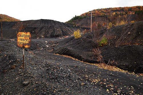 black mine pennsylvania dirt strip trevorton coal wasteland strippins