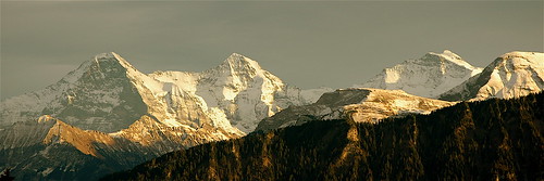 mountain snow ice topv111 schweiz switzerland suisse suiza svizzera eiger interlaken jungfrau berneseoberland moench beatenberg mönch apdpa