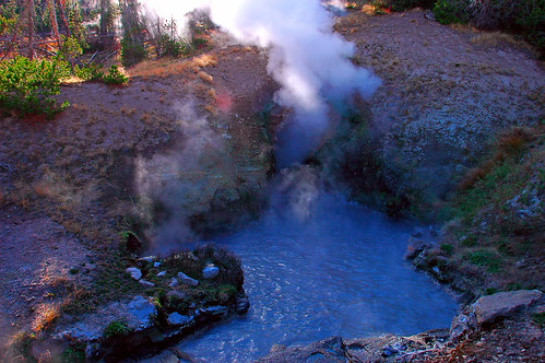 blue nature landscape spring nikon nps 2006 steam yellowstonenationalpark yellowstone wyoming geology hotspring geothermal catchycolorsblue