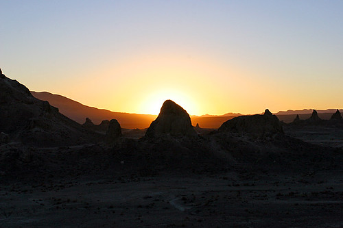 sunrise desert w9jim tronapinnacles