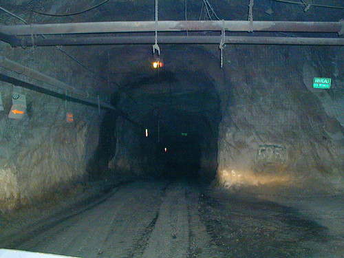 industry underground roc rocks mine galerie mining exposition québec industrie société virtuelle sousterraine minière