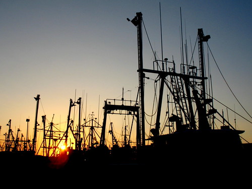 color digital sunrise boat photo fishing ship massachusetts a620 newbedford