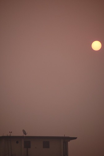 morning sun sunrise smog gurgaon chippuabraham