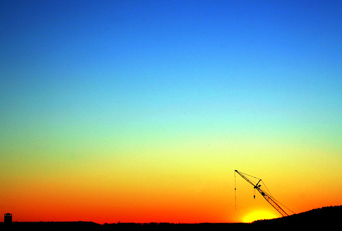 blue sunset red orange sun black color yellow skyline photoshop crane rigging umass igotprettysluttywiththisone anditfeelsgood riggingdownthesun