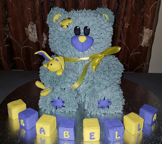 Teddy Cake by Nadia Lottering