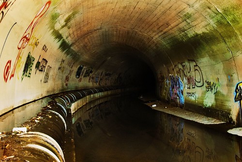 reflection graffiti tunnel picaday tulsa abyss fredrichnietzsche