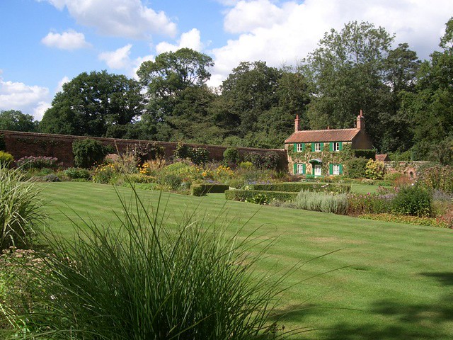 Hoveton Hall Gardens, Norfolk, August 2006