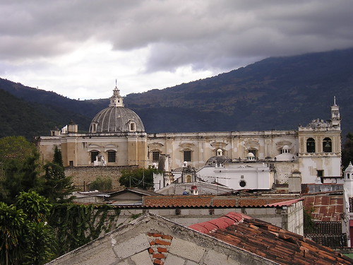 Antigua Guatemala Foto Atribución Creative Commons / Flickr: JoePhoto