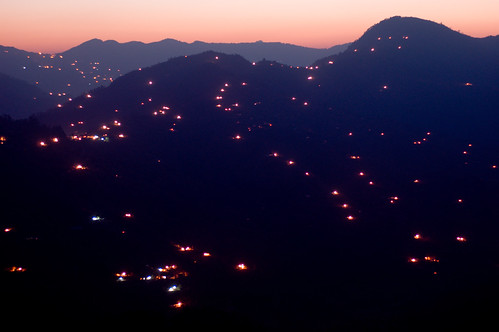 sunset india house building landscape geotagged lights village places things uttaranchal sitla