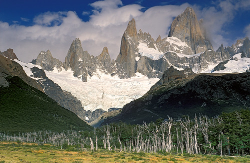 patagonia mountain argentina fitzroy andes chaltén losglaciares flickrfly 1on1landscapesphotooftheday 5favlandscapes impressedbeauty andeantrails