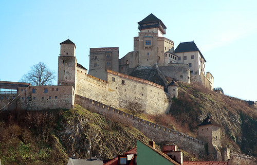 castle rock train view mount slovensko slovakia turret raveydv