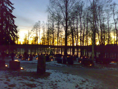snow suomi finland darkness lumi hautausmaa n73 hirvensalmi