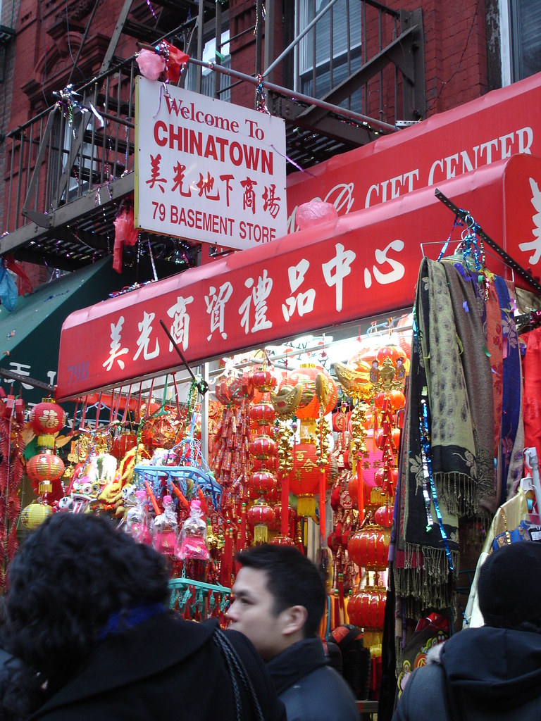Welcome To Chinatown Signage Greetz In Nyc Quatro Sinko