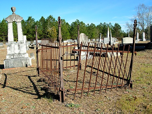 cemetery grave fence death alabama brantley iorn mountidamethodistchurch