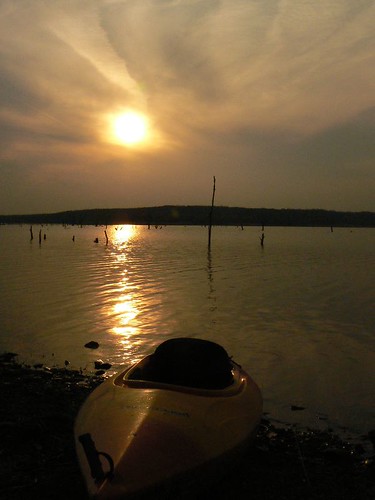 sunset lake oklahoma kayak paddling okmulgee drippingspringslake