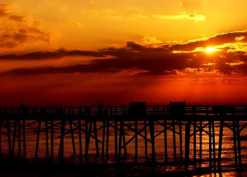 morning sea sky sun seascape nature water clouds sunrise skyscape landscape dawn pier interestingness topf50 glow florida 100v10f rays staugustine cloudscape f50 flaglerbeach 50v5f top20favview interestingness140 i500 flickrplatinum isawyoufirst explore01jan07