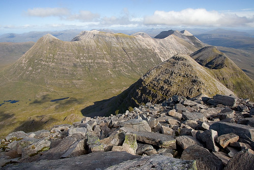 mountain scotland torridon munro liathach beinneighe