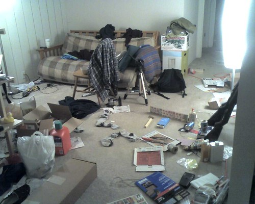 Messy home? End of tenancy cleaning is needed.